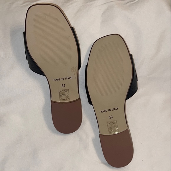 Coach Vince Black Leather Slide Sandals with Gold Accent NWOT - Picture 4 of 5